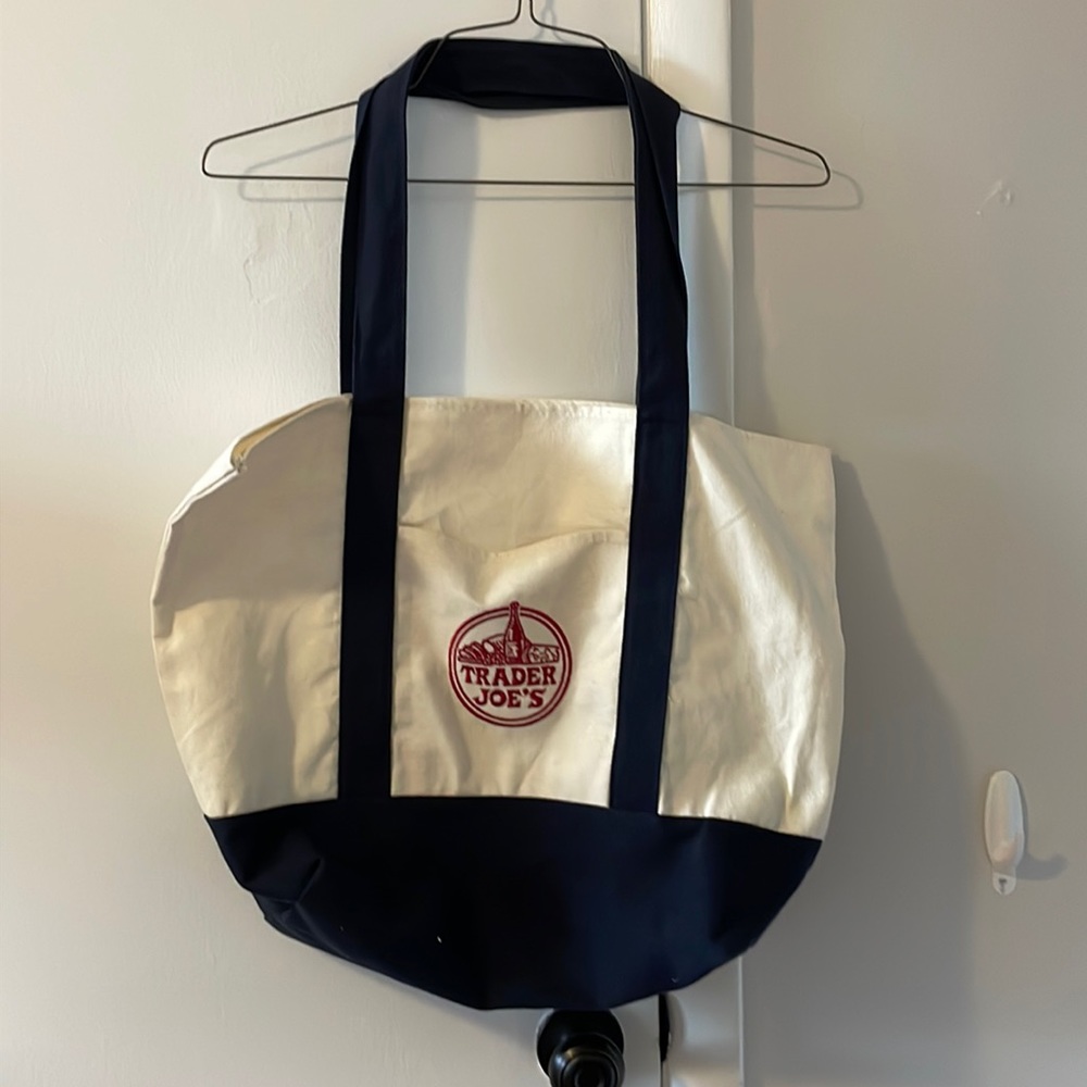 NWOT Trader Joe’s Tote Bag
